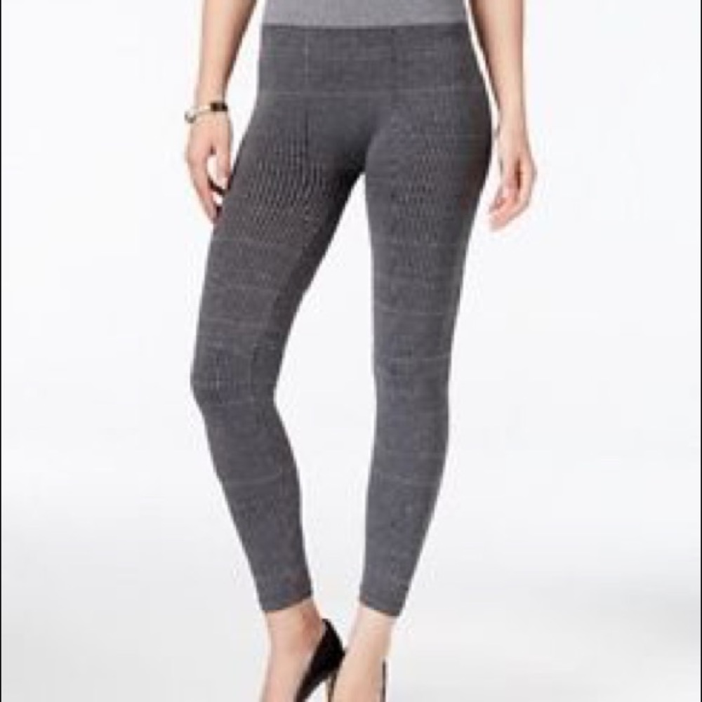 First looks size M/L Black& gray leggings